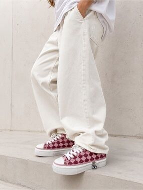 Pink white Argyle sneakers white summer platform shoes lace up size 6 breathable
